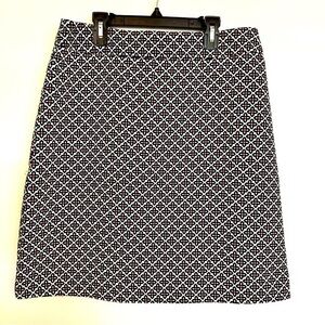 Ann Taylor Black Red White Floral Pattern Mini Skirt Size 8